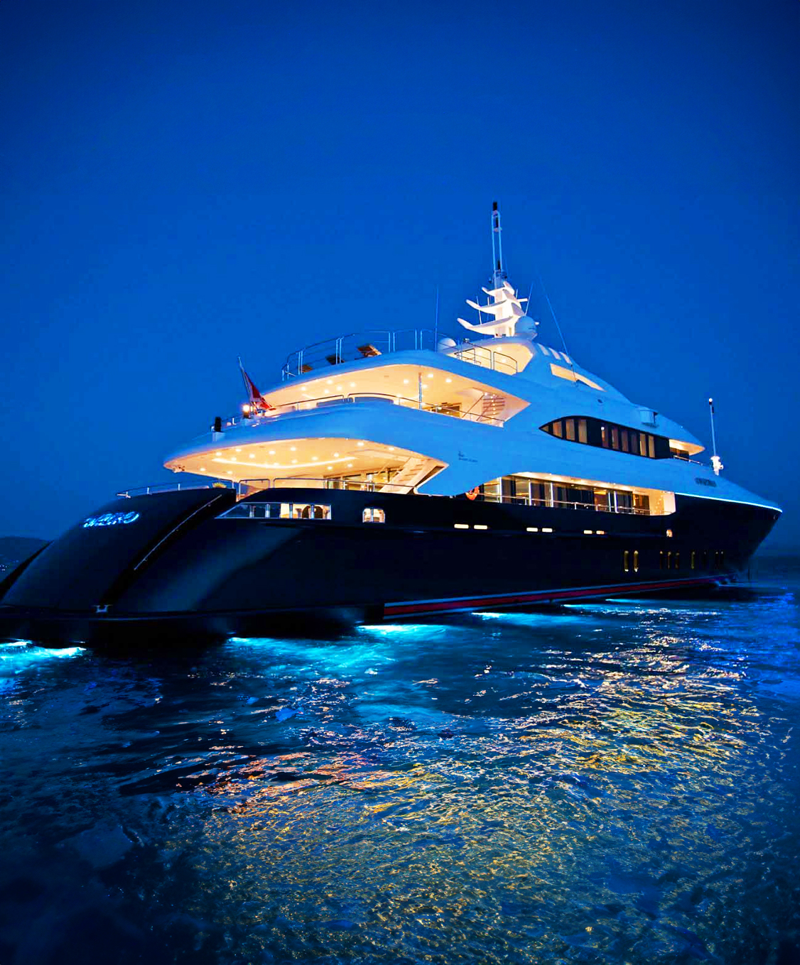M/Y Moonlight